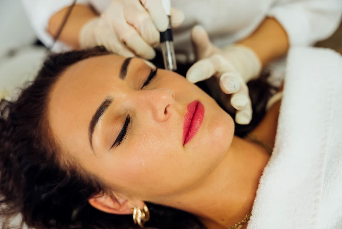 Innovative Pflege mit biorepeel behandlung bei MorySkin