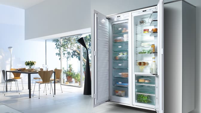 Erschwinglicher Luxus: Werten Sie Ihren Raum mit einem günstigen Flaschenkühlschrank auf