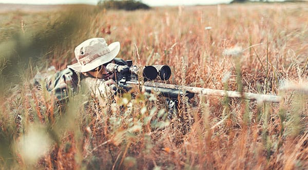 Jagd bei schlechten Lichtverhältnissen: Beleuchtete Optik für Gewehre