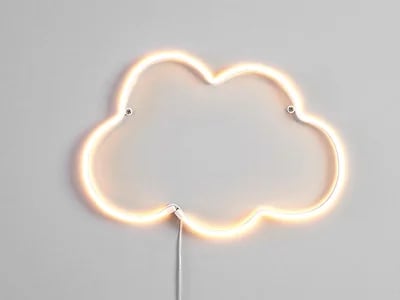 Neon-Autolichter, was die Kits beinhalten und worauf Sie beim Kauf achten sollten