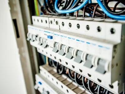 Der Einfluss von gesetzlichen Änderungen auf die DGUV V3 Prüfung und VDE Prüfung