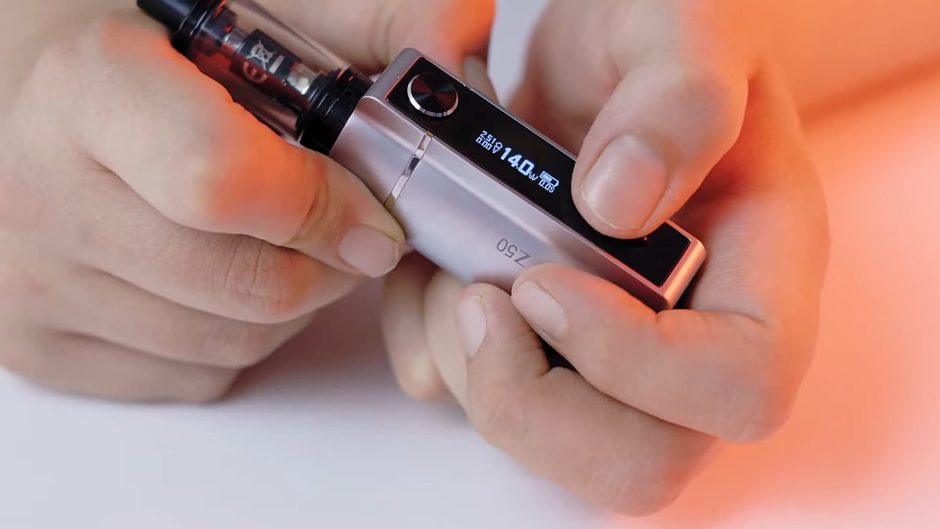 Entdecke die Al Fakher 30.000 Hypermax – langlebig, geschmackvoll und stilvoll zugleich